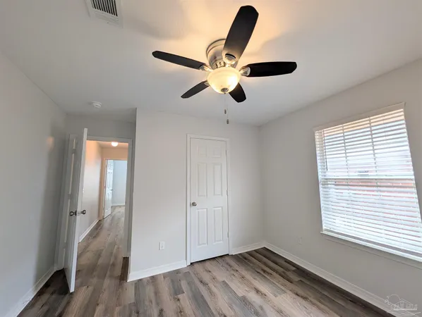 $1,895 | 28 Easton Street, Cantonment, FL 32533