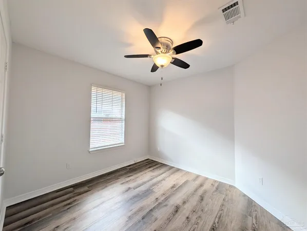 $1,895 | 28 Easton Street, Cantonment, FL 32533