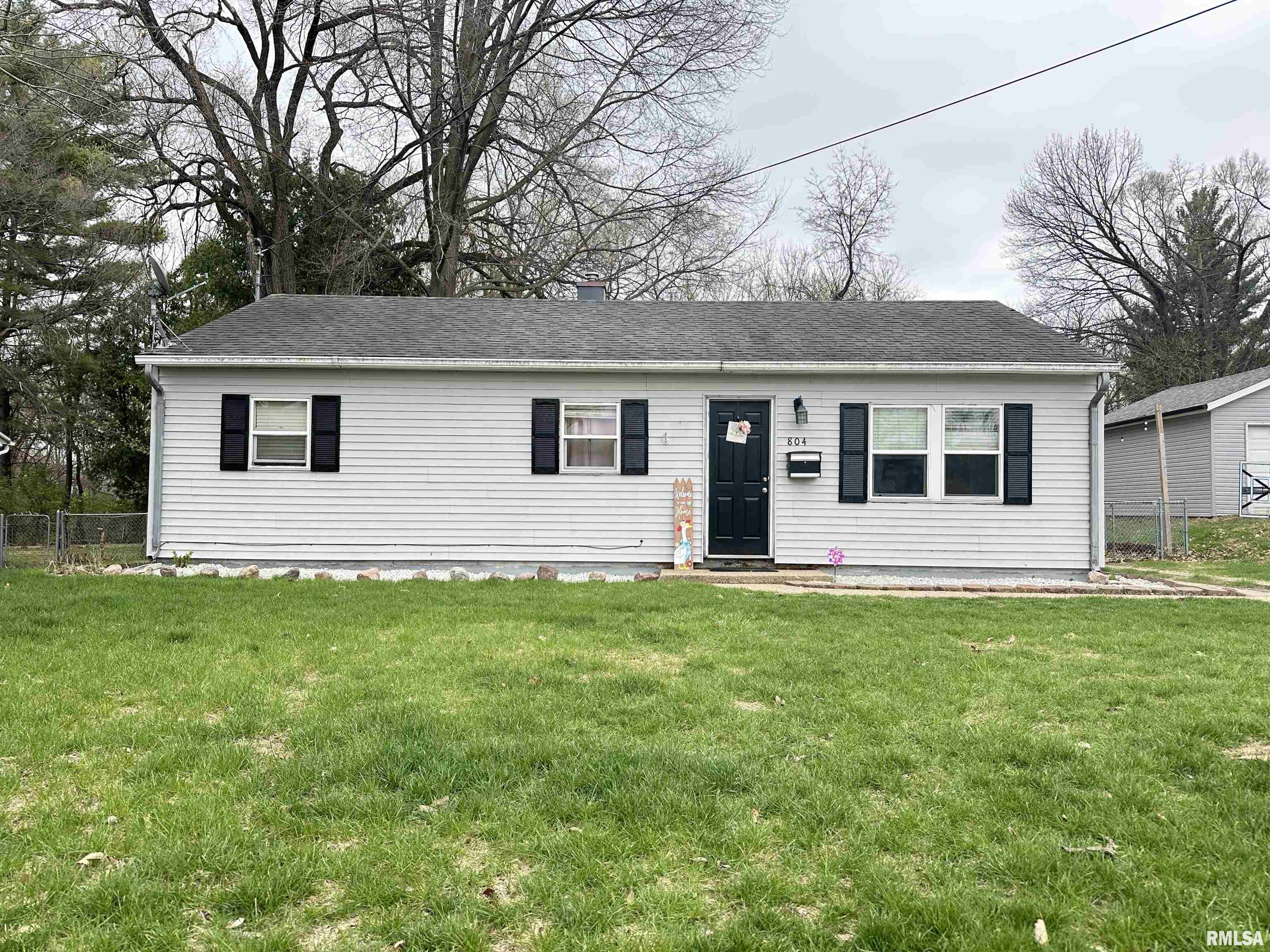 804 Lincoln Road Marquette Heights, IL 61554 - Photo 1 of 21