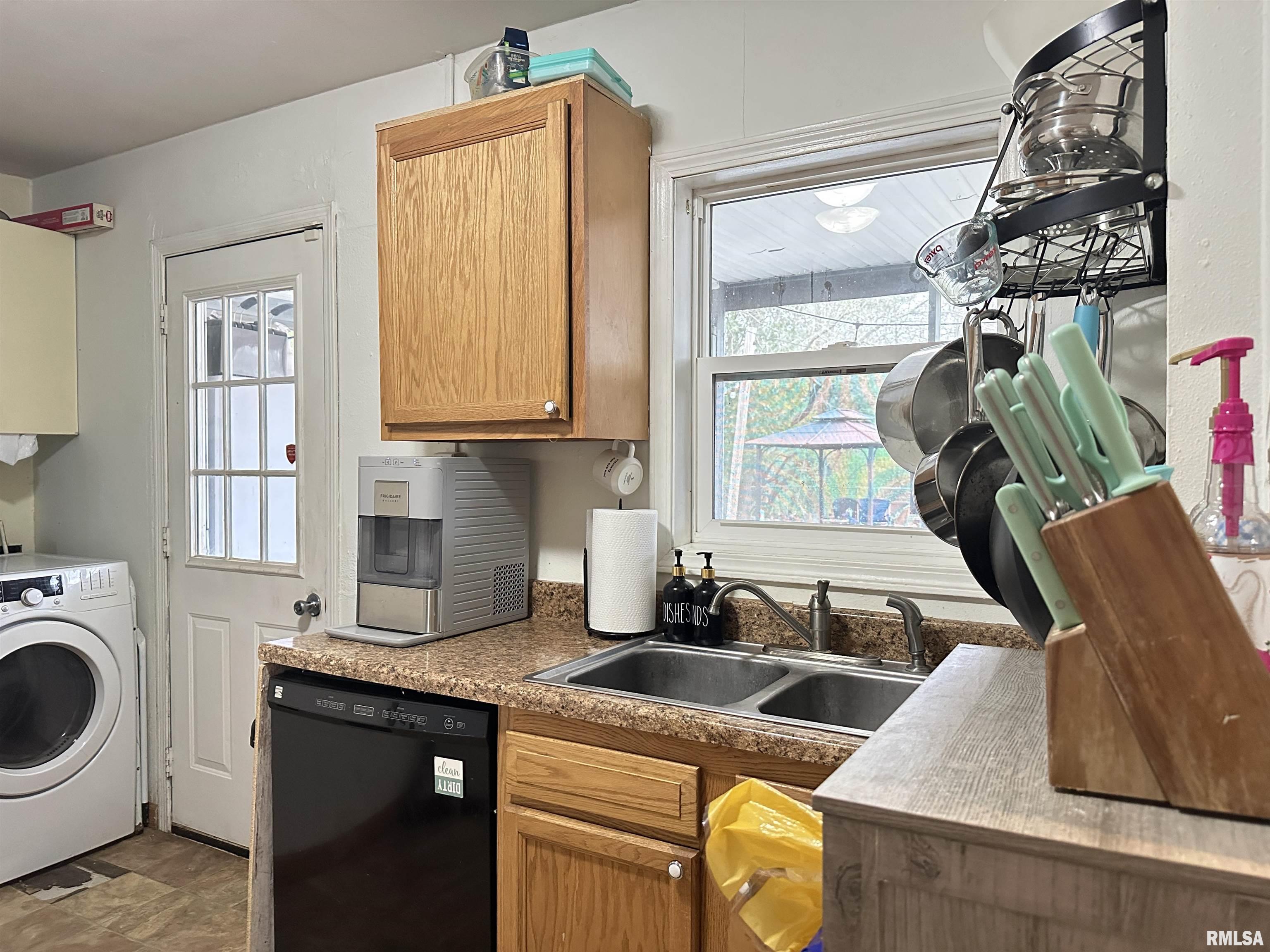 804 Lincoln Road Marquette Heights, IL 61554 - Photo 10 of 21