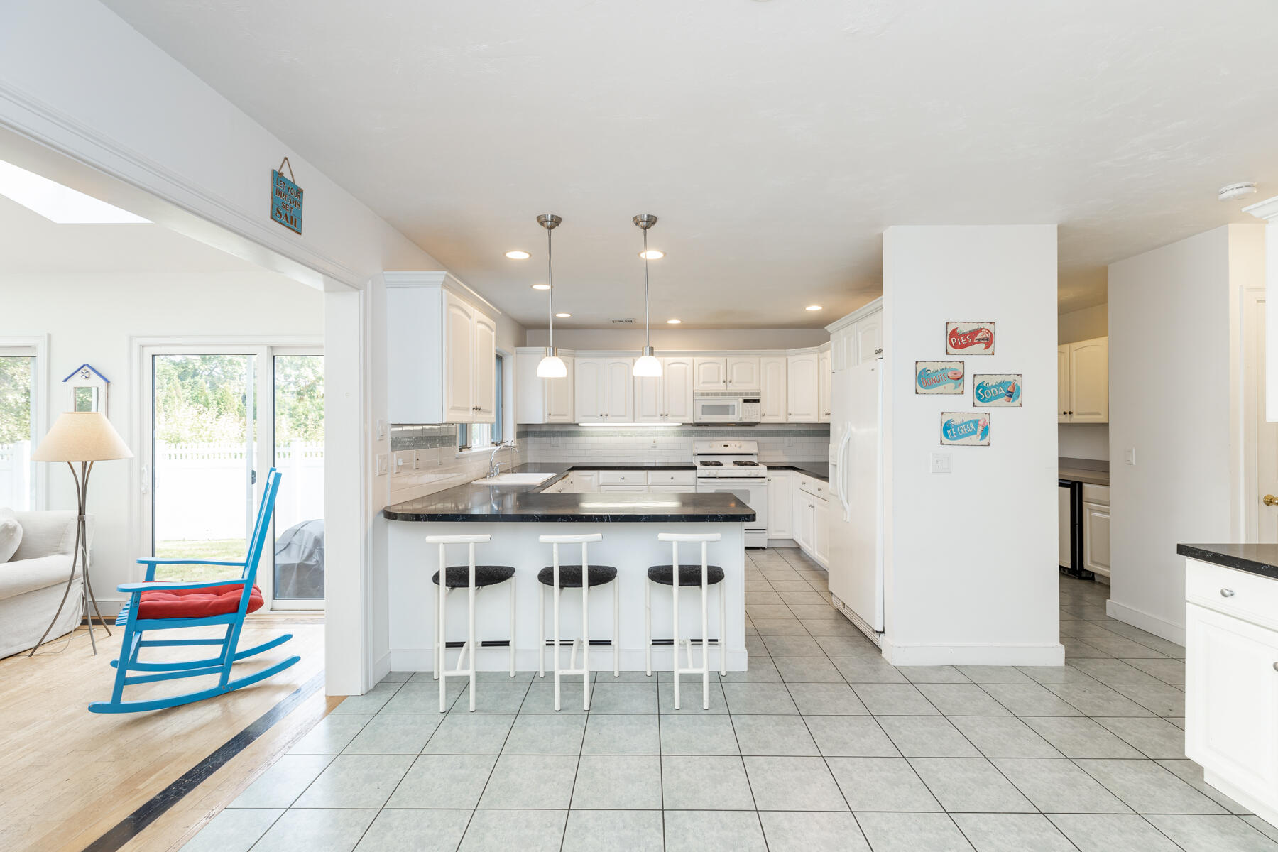 72 Bayshore Drive Mashpee, MA 02649 - Photo 32 of 70 72BayshoreDrMashpee-0356