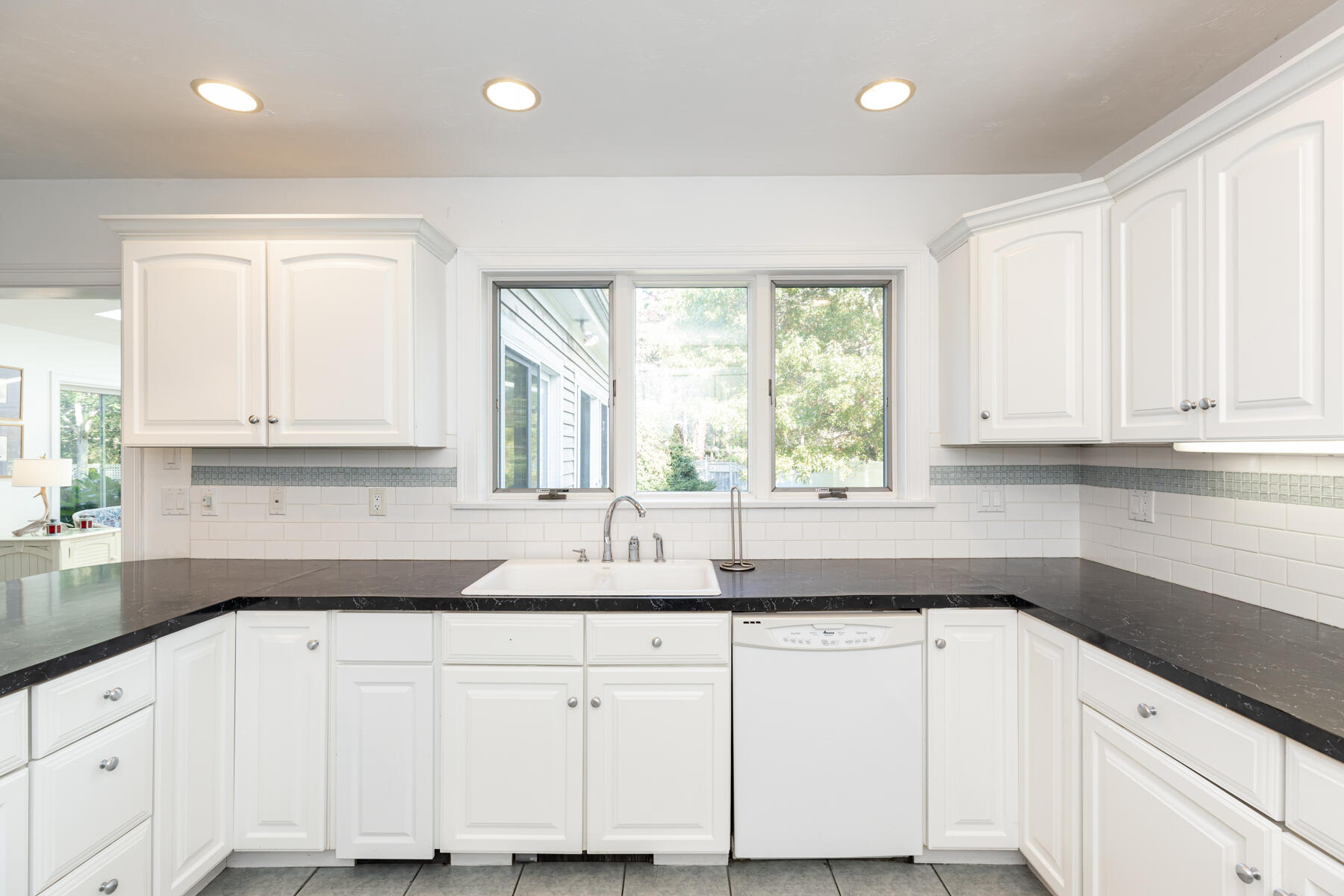 72 Bayshore Drive Mashpee, MA 02649 - Photo 33 of 70 72BayshoreDrMashpee-0366