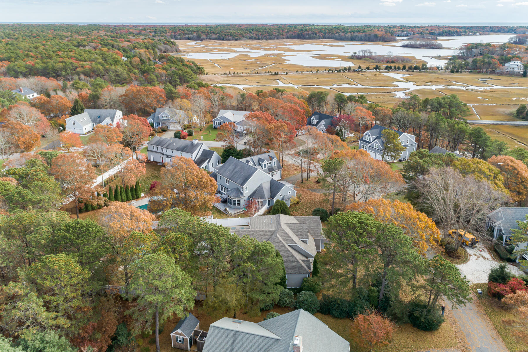 72 Bayshore Drive Mashpee, MA 02649 - Photo 4 of 70 72BayshoreDrMashpee-0020