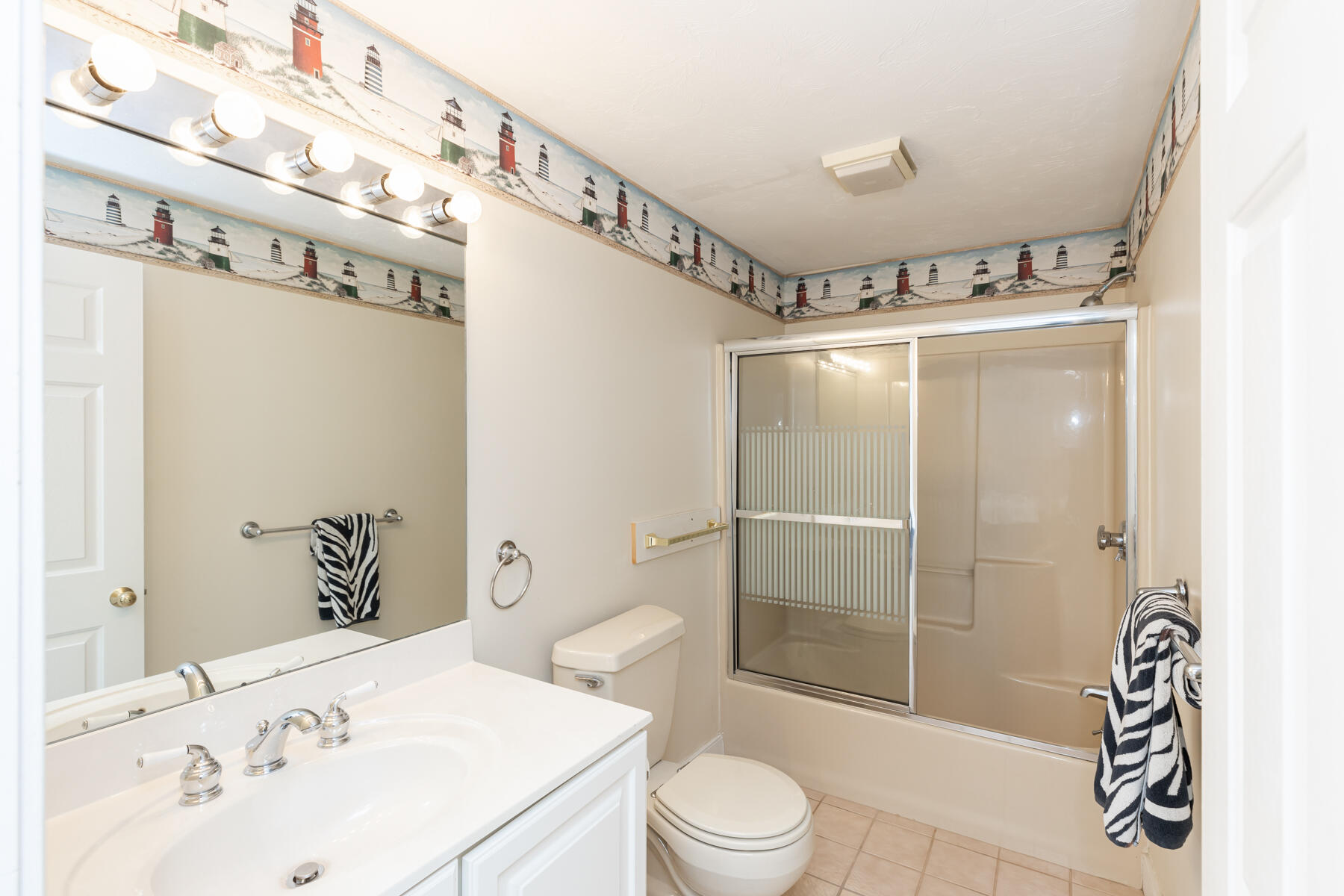 72 Bayshore Drive Mashpee, MA 02649 - Photo 61 of 70 72BayshoreDrMashpee-0291