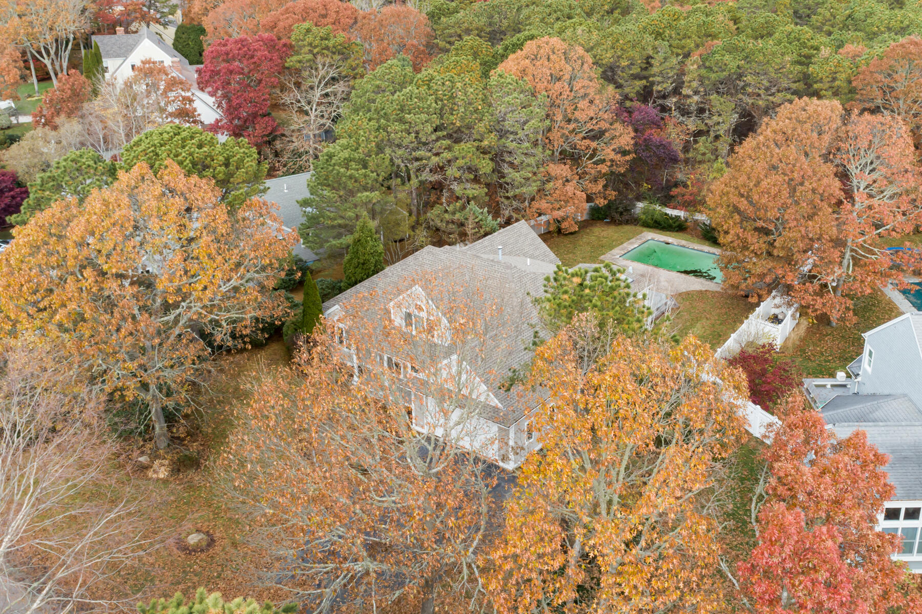 72 Bayshore Drive Mashpee, MA 02649 - Photo 8 of 70 72BayshoreDrMashpee-0002