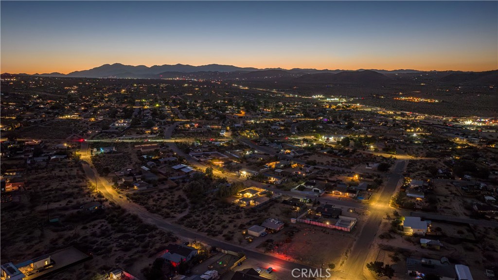 61879 Valley View Circle Joshua Tree, CA 92252 - Photo 59 of 63 a view of city and mountain