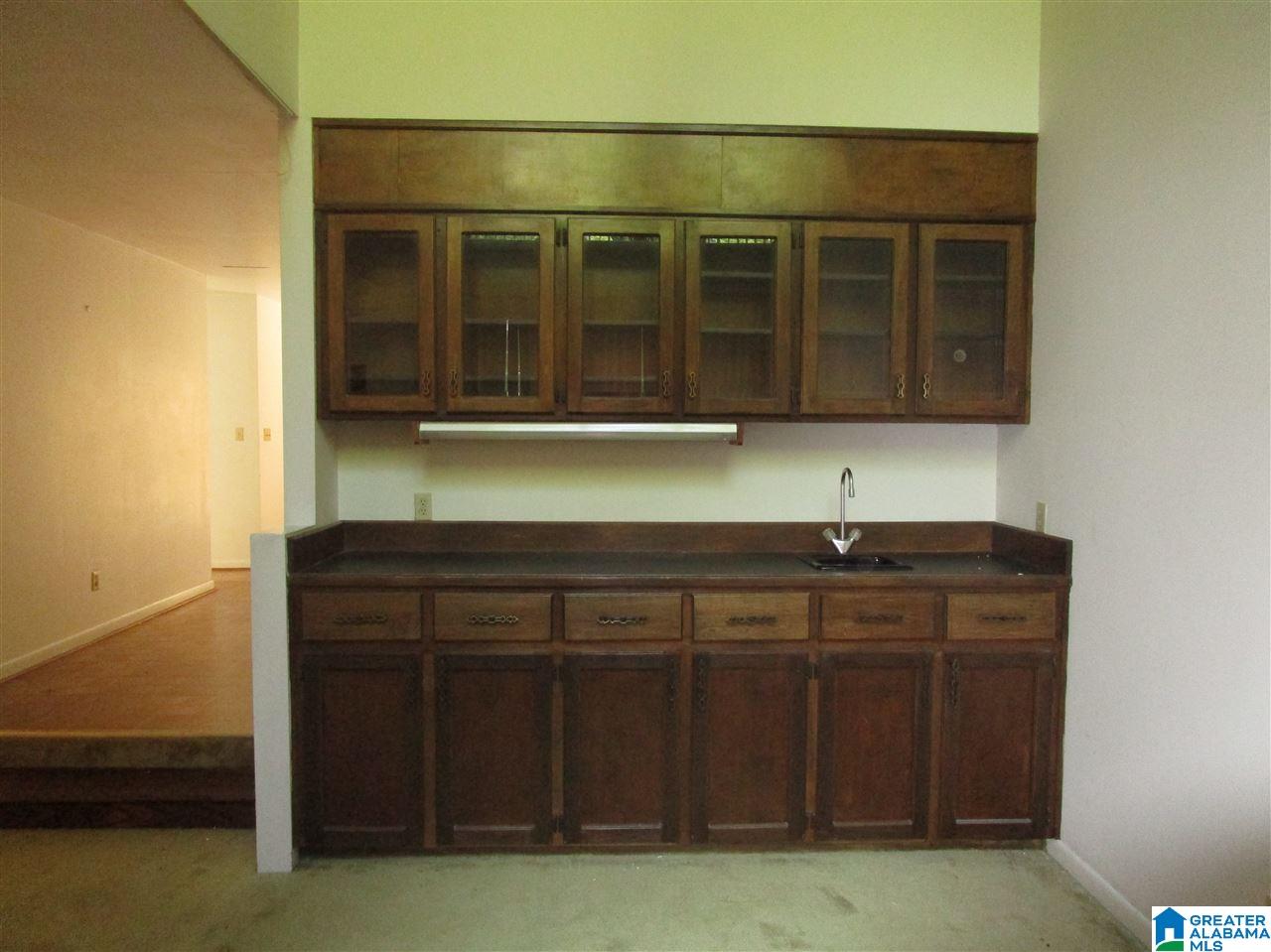 1412 Saulter Road Birmingham, AL 35209 - Photo 11 of 28
