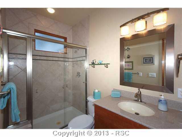15625 Falcon Ridge Court Colorado Springs, CO 80921 - Photo 21 of 25 Private Bath adjoining Main Level Bedroom