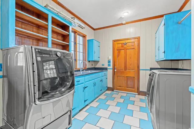 $422,500 | 607 North Main Street, Nichols, SC 29581