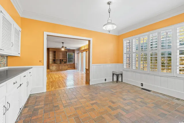 $422,500 | 607 North Main Street, Nichols, SC 29581