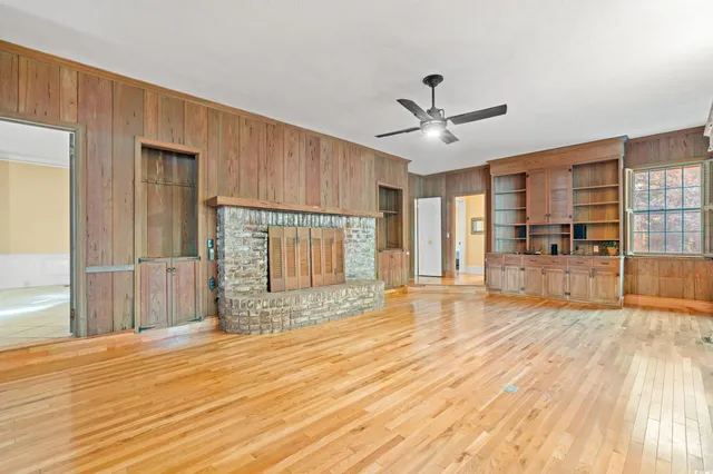 $422,500 | 607 North Main Street, Nichols, SC 29581