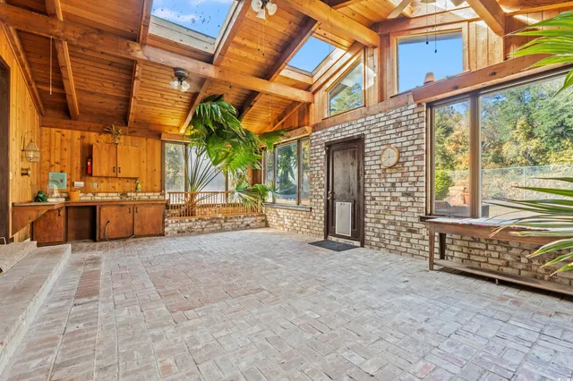 $422,500 | 607 North Main Street, Nichols, SC 29581