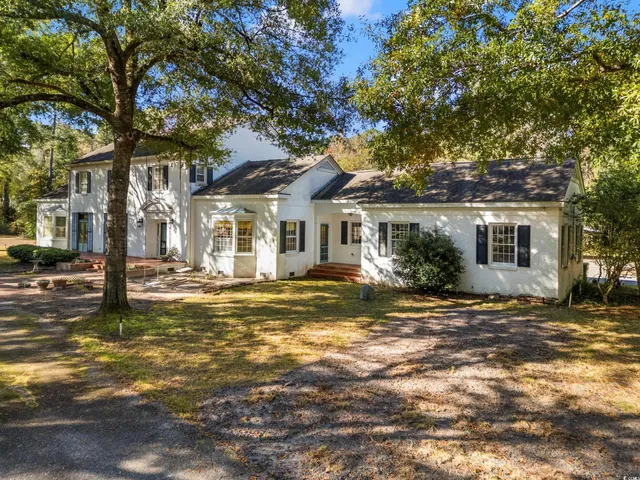 $422,500 | 607 North Main Street, Nichols, SC 29581