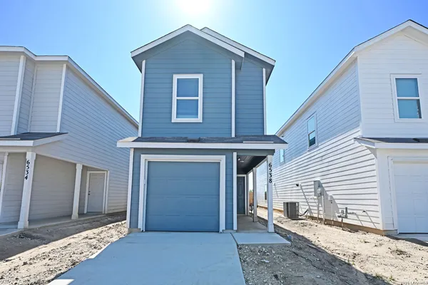 $1,295 | 6538 Dali Bend, San Antonio, TX 78263