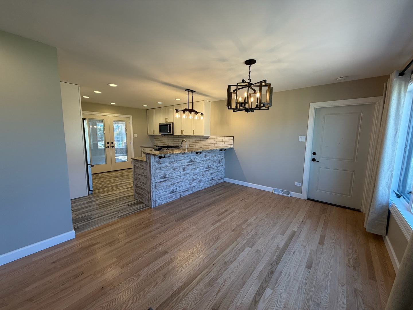 11481 Bell Road Lemont, IL 60439 - Photo 8 of 21