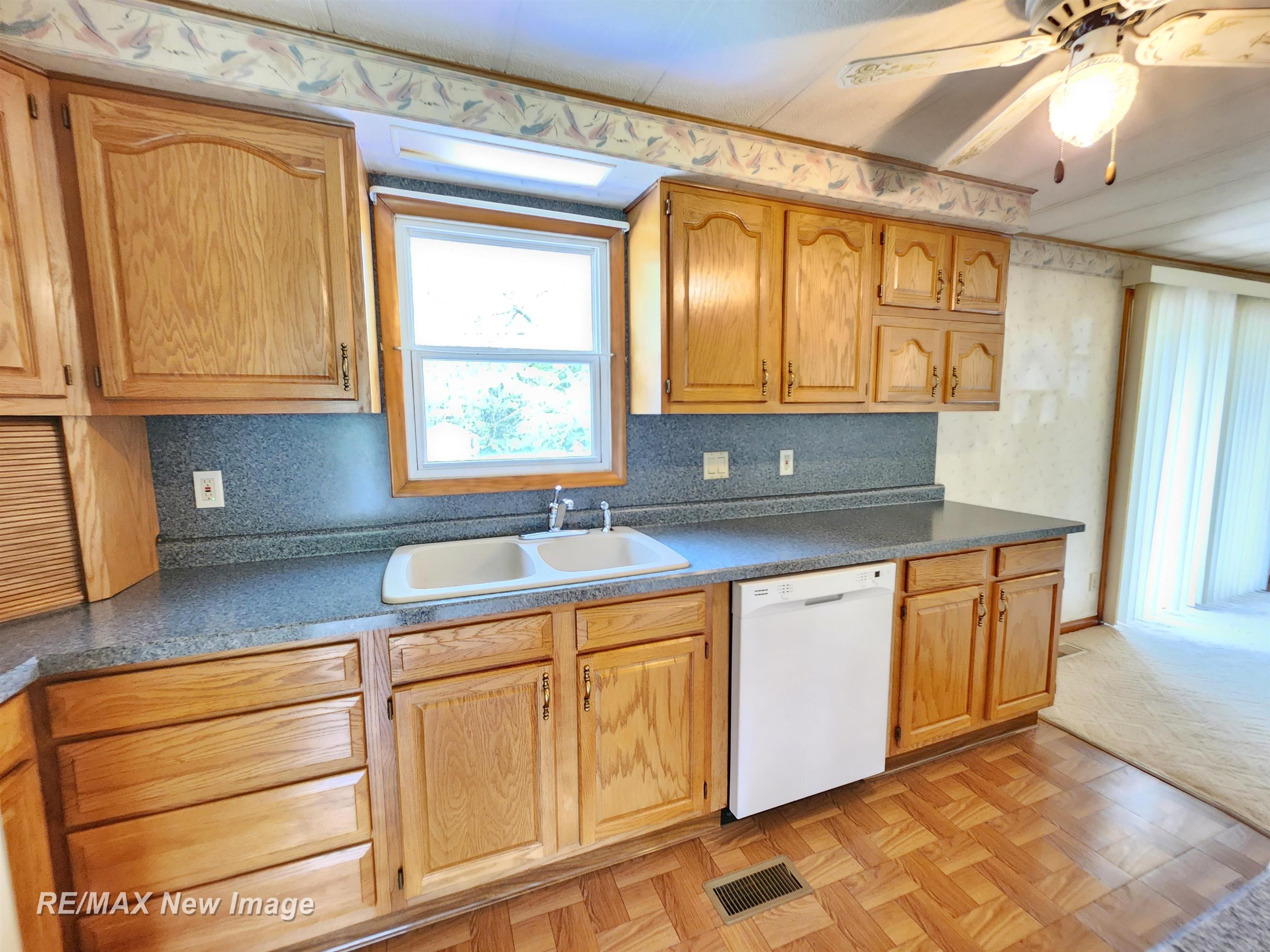 10424 South Graham Road St. Charles, MI 48655 - Photo 19 of 55