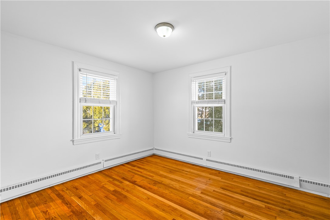 111 Canna Street Warwick, RI 02888 - Photo 14 of 36