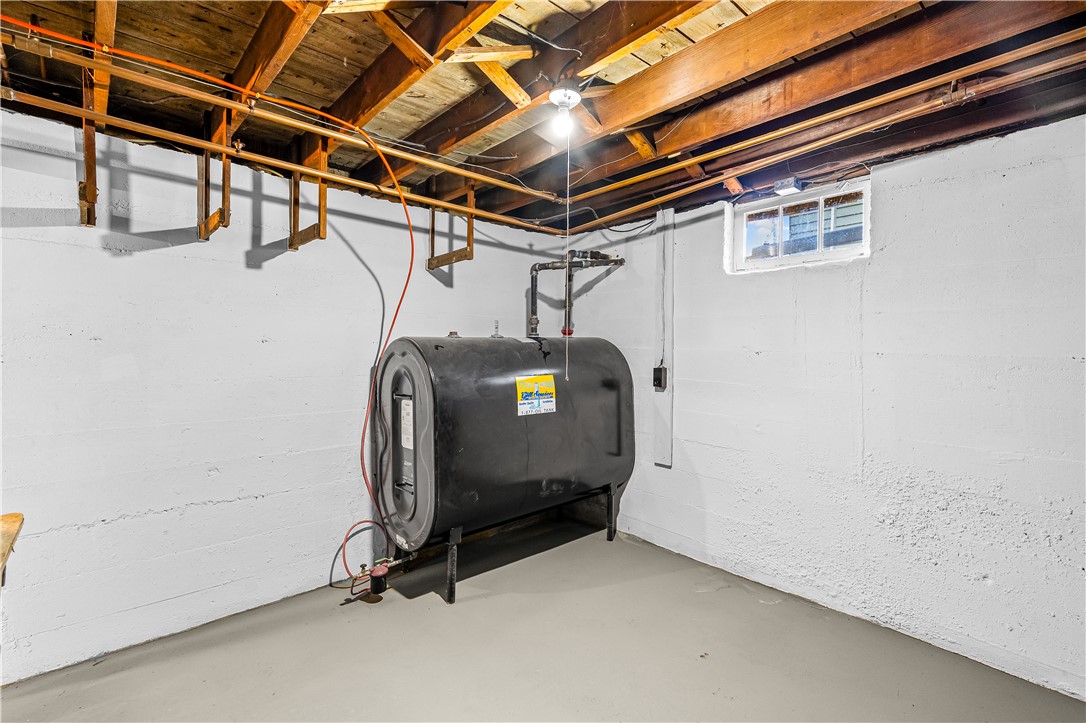 111 Canna Street Warwick, RI 02888 - Photo 27 of 36