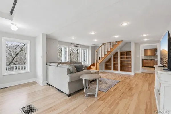 $689,000 | 18 Juengstville Road, North Salem, NY 10519