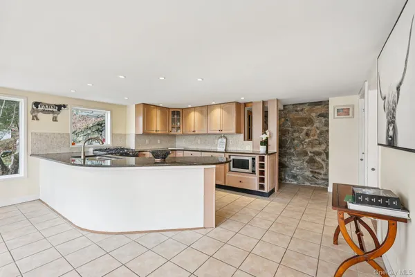 $689,000 | 18 Juengstville Road, North Salem, NY 10519