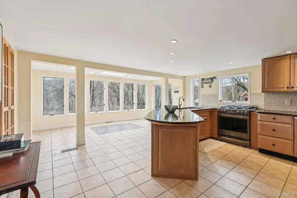 $689,000 | 18 Juengstville Road, North Salem, NY 10519