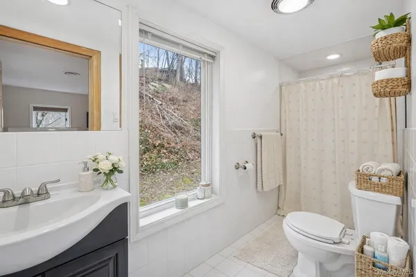 $689,000 | 18 Juengstville Road, North Salem, NY 10519