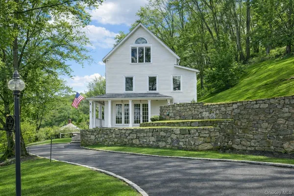 $689,000 | 18 Juengstville Road, North Salem, NY 10519