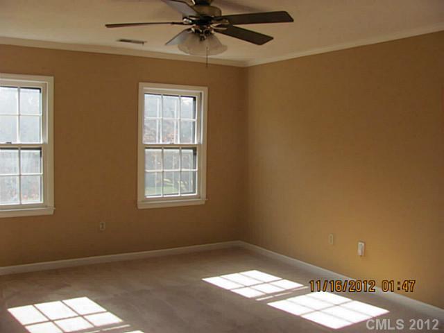4400 Truscott Road Charlotte, NC 28226 - Photo 11 of 15 a view of workspace with window