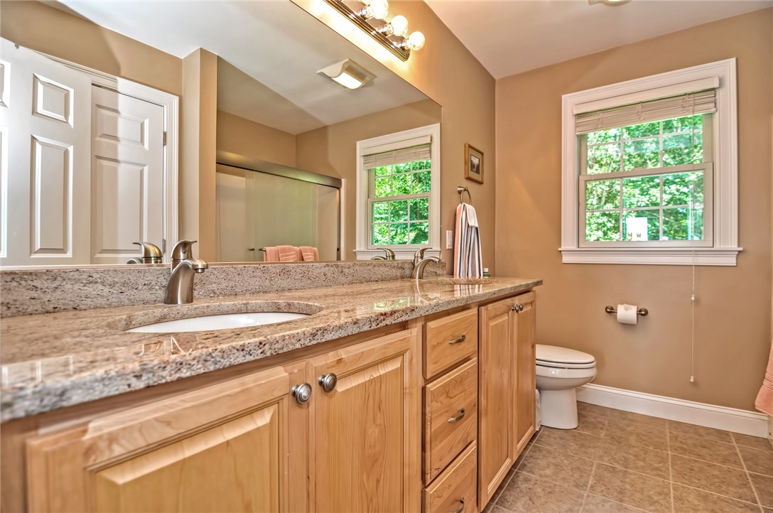 47 Randeau Passage Westerly, RI 02891 - Photo 18 of 34