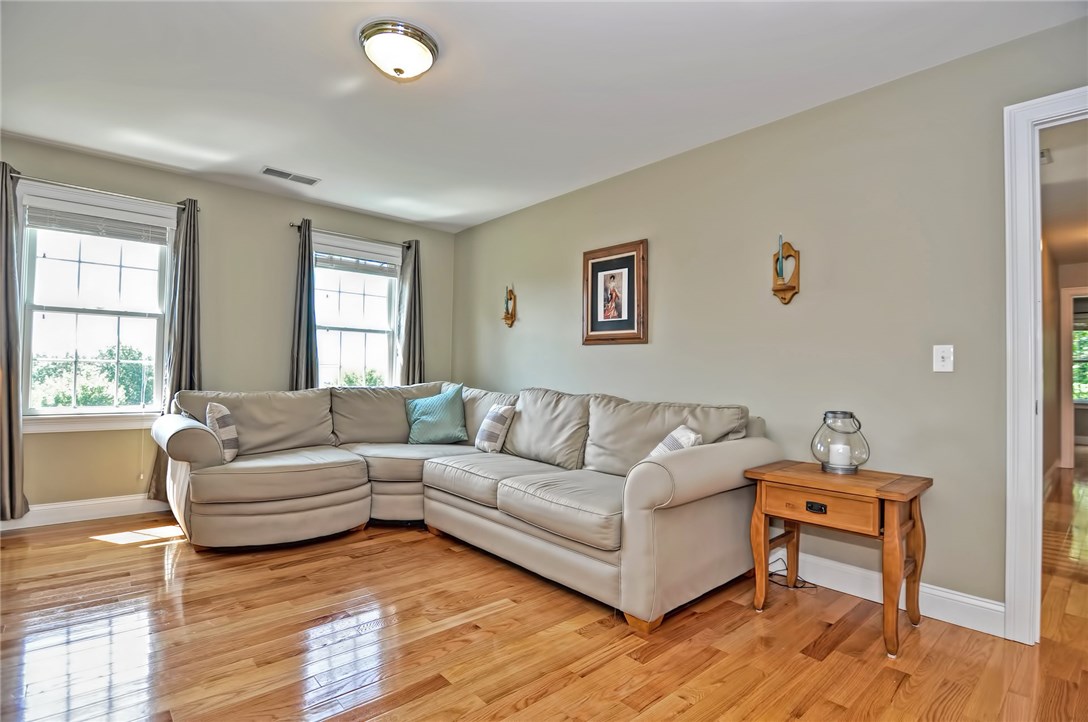 47 Randeau Passage Westerly, RI 02891 - Photo 26 of 34