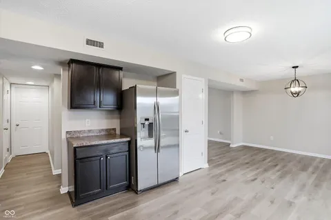 $260,000 | 5128 Greenside Drive, Indianapolis, IN 46235