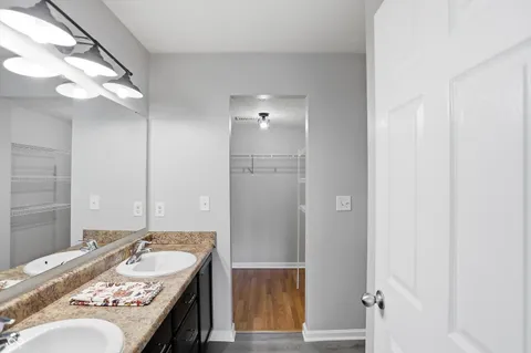 $260,000 | 5128 Greenside Drive, Indianapolis, IN 46235