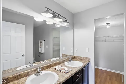 $260,000 | 5128 Greenside Drive, Indianapolis, IN 46235