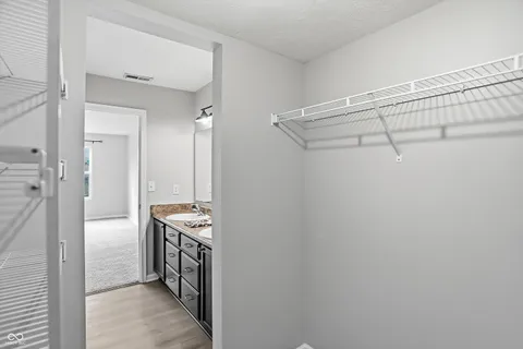 $260,000 | 5128 Greenside Drive, Indianapolis, IN 46235