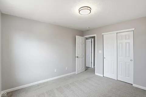 $260,000 | 5128 Greenside Drive, Indianapolis, IN 46235