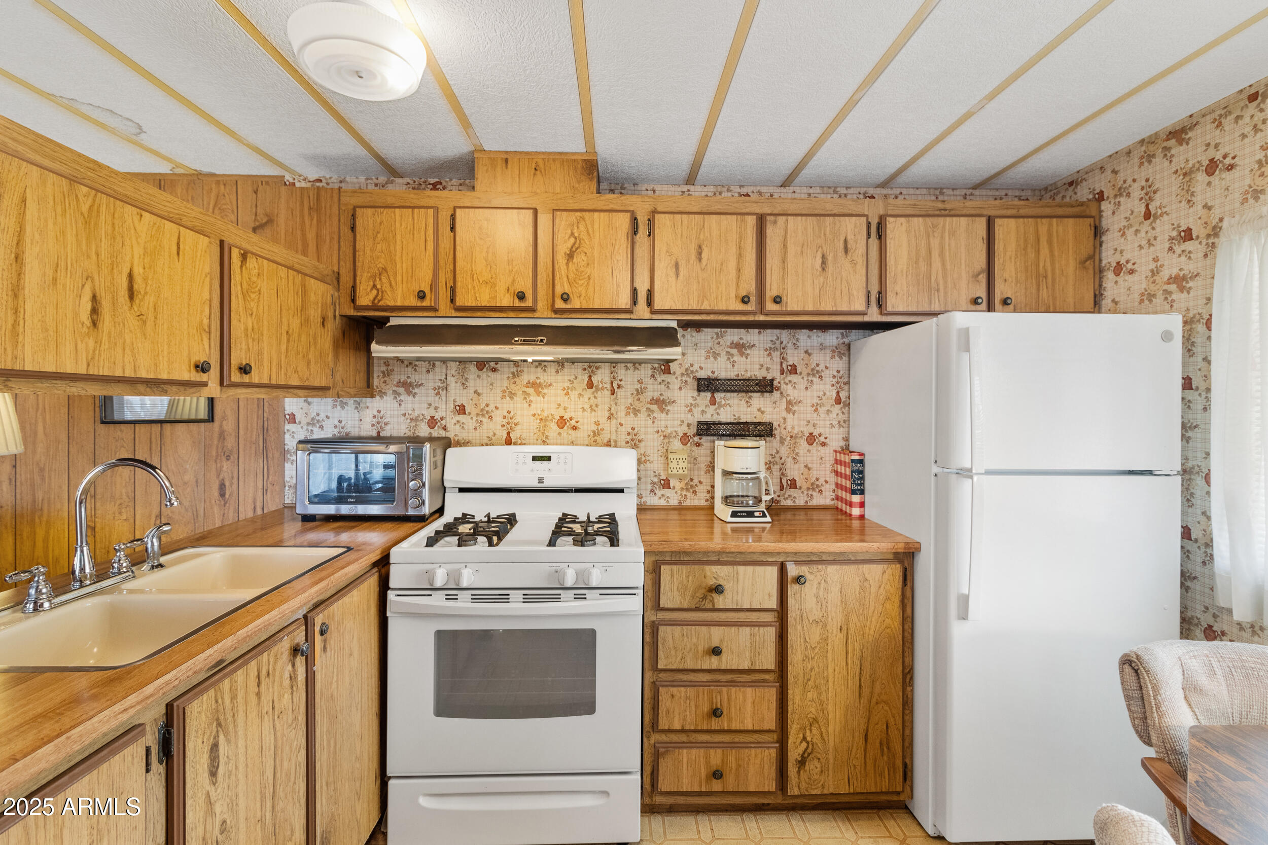 701 South Dobson Road, Unit 259 Mesa, AZ 85202 - Photo 9 of 48 IMG_3656