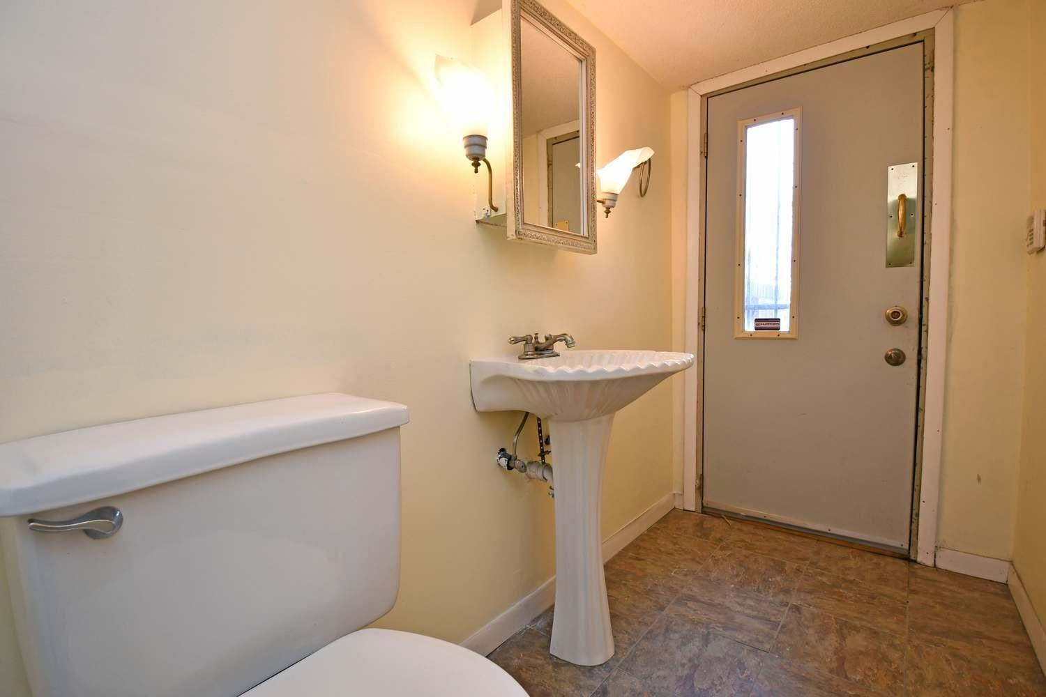 517 Boal Street Cincinnati, OH 45202 - Photo 27 of 30