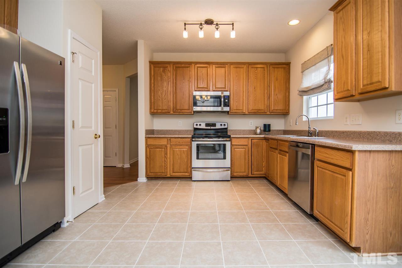 107 Caley Road Apex, NC 27502 - Photo 12 of 24 Gallery Image 12