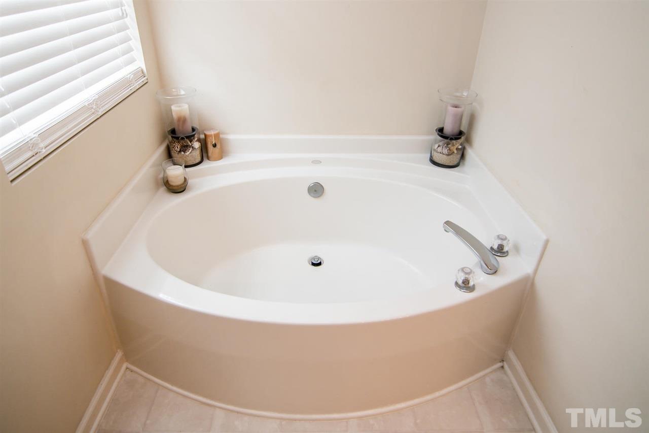 107 Caley Road Apex, NC 27502 - Photo 18 of 24 Gallery Image 18