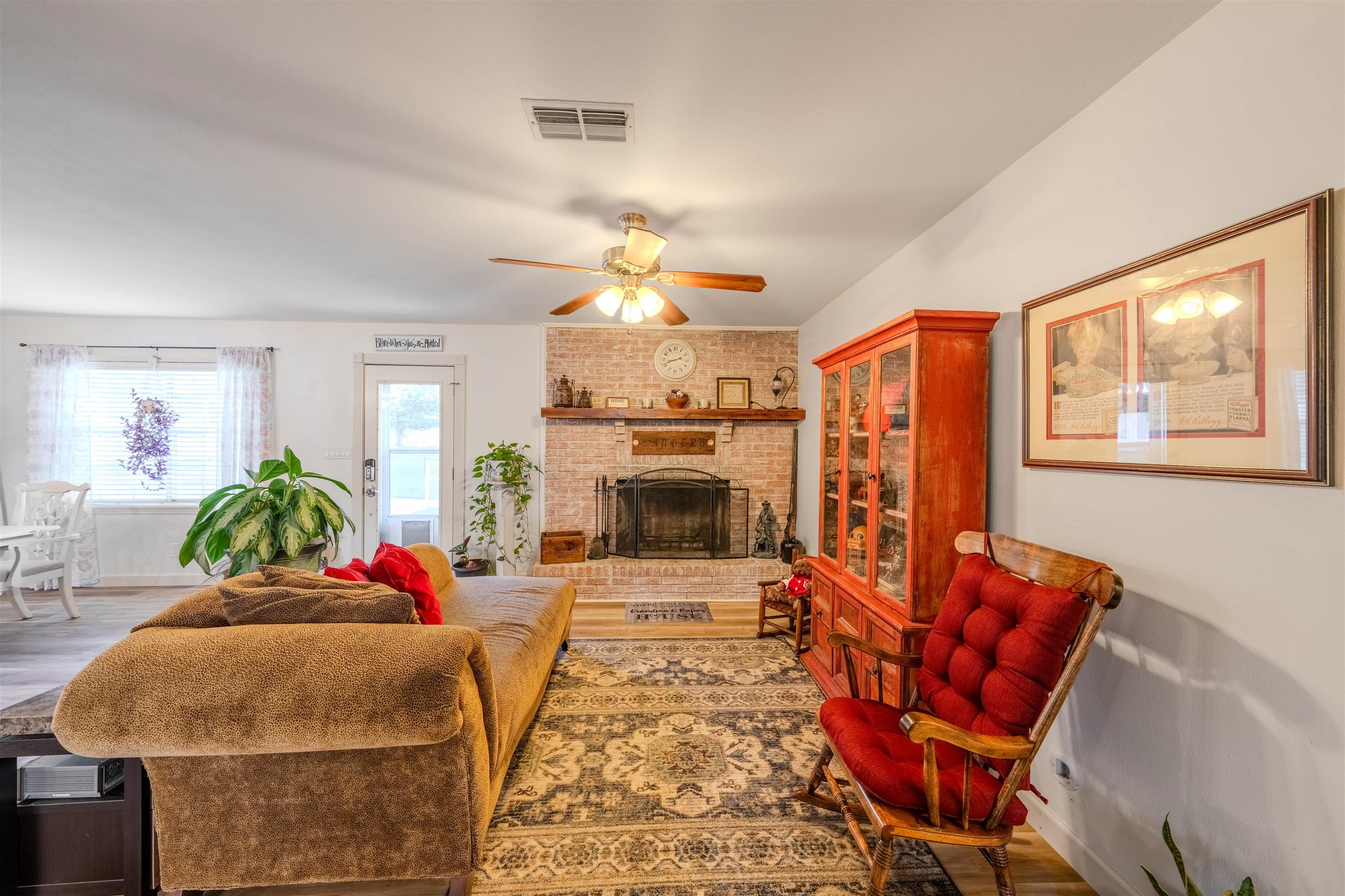 4279 Camden Road Tallahassee, FL 32303 - Photo 4 of 29