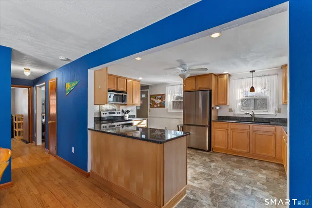 $375,000 | 81 Floeting Road, Ashford, CT 06278