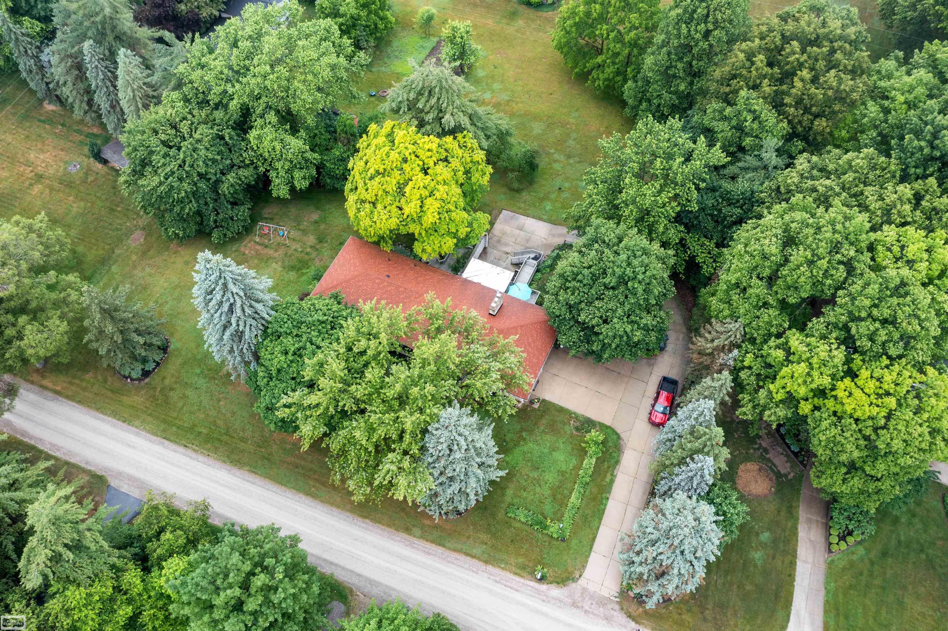 8183 Pippen Drive Romeo, MI 48065 - Photo 45 of 49 50113318-44.JPG