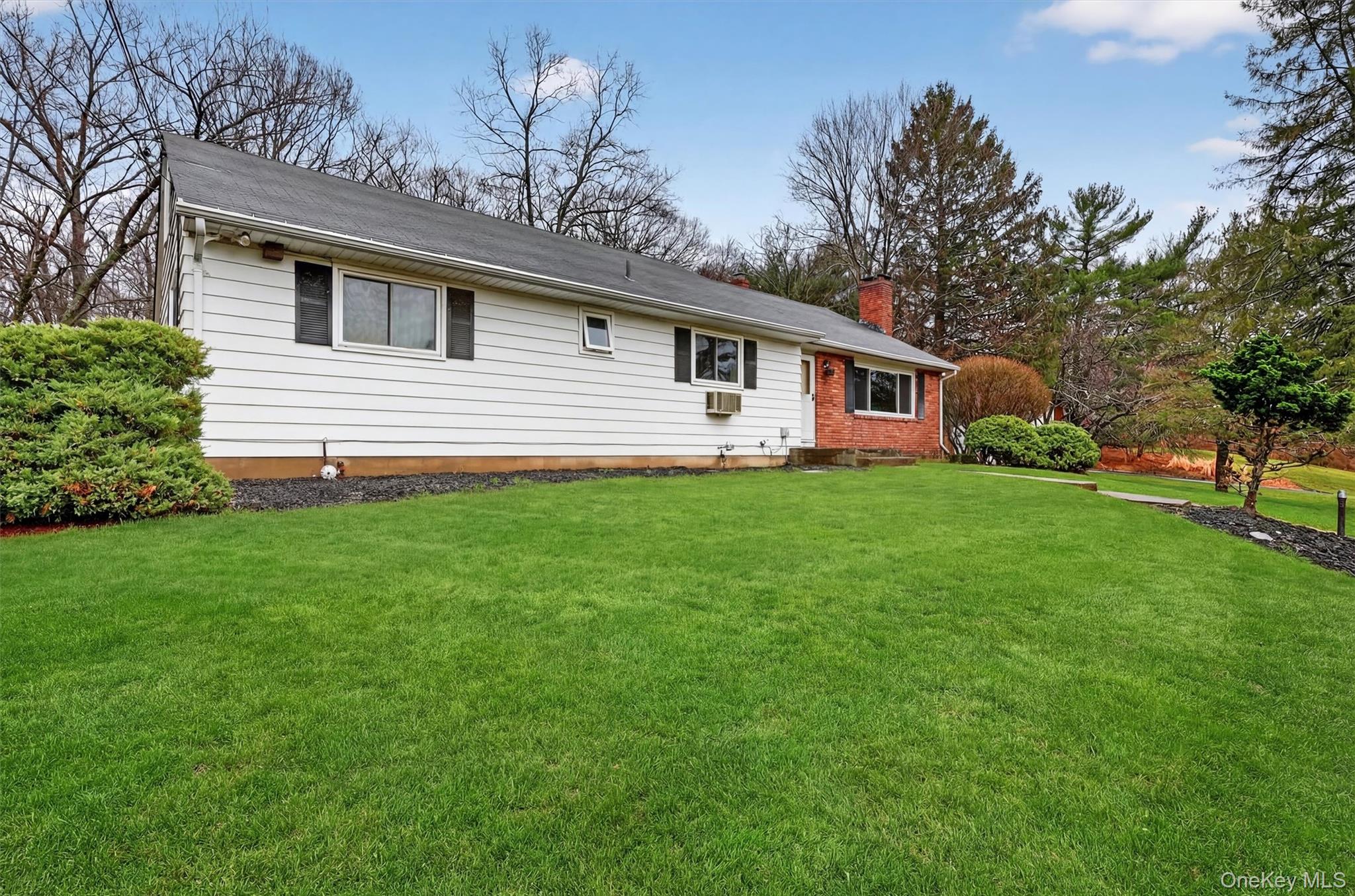 5 River Road Suffern, NY 10901 - Photo 5 of 50