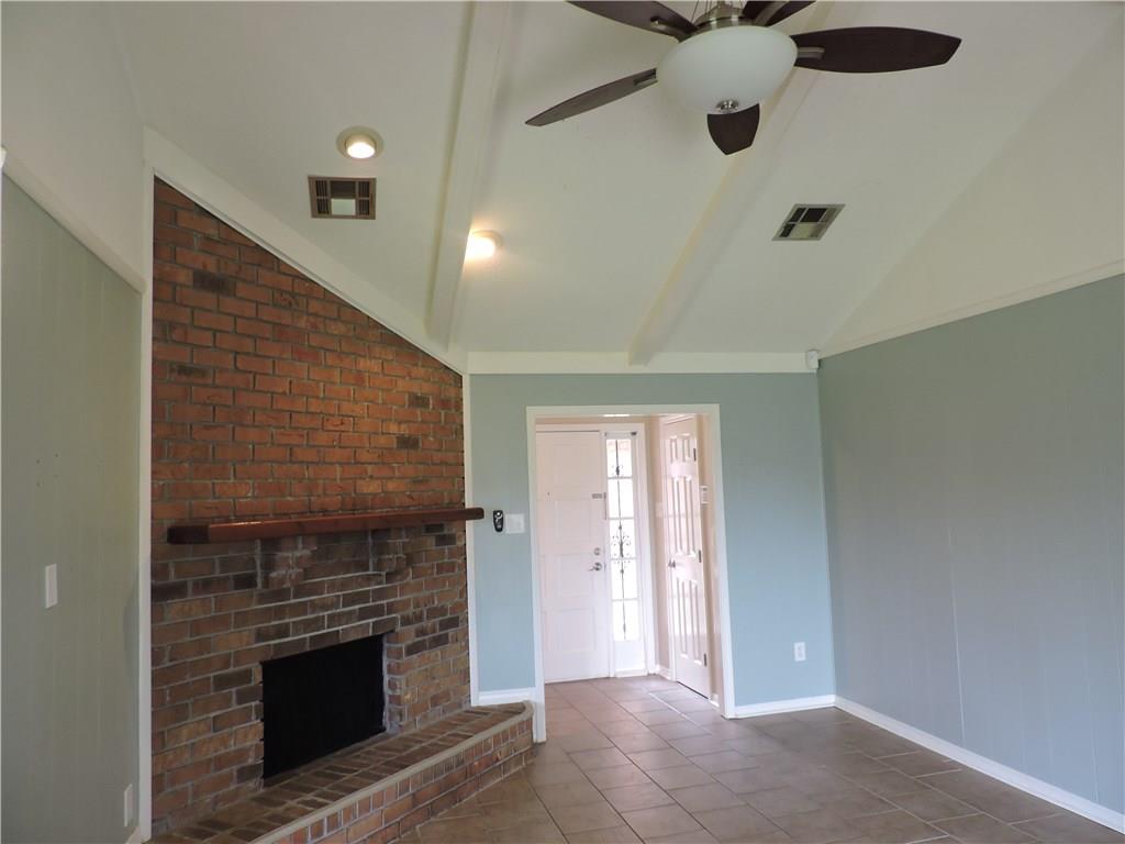724 Deerfield Road Terrytown, LA 70056 - Photo 4 of 19 Gallery Image 4