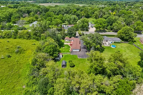 $399,000 | 26735 Highway 173, Antioch, IL 60002