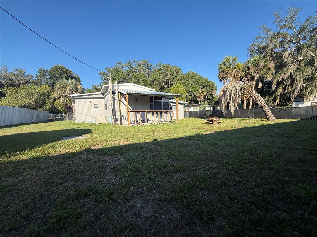 16715 Southeast 101st Ct Road Summerfield, FL 34491 - Photo 6 of 31