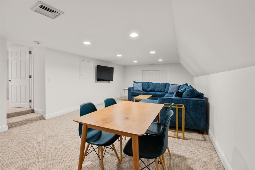 99 Parker Road Wellesley, MA 02482 - Photo 30 of 37