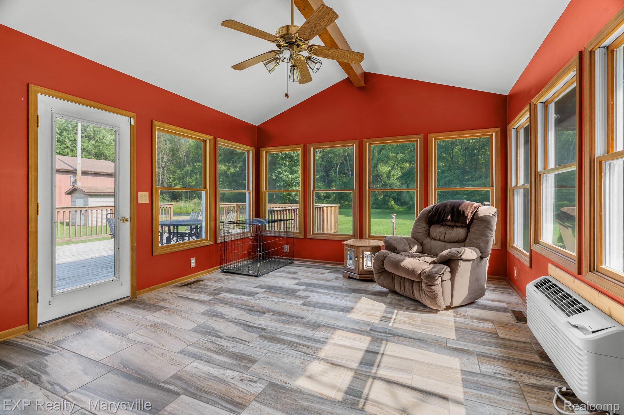 12980 Metcalf Road Yale, MI 48097 - Photo 21 of 33 SunRoom.jpg