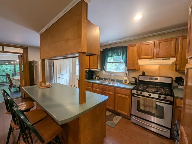 $349,900 | 281 Connecticut Heights Road, Charlestown, NH 03603