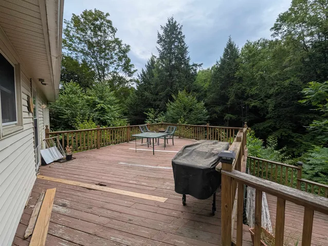 $349,900 | 281 Connecticut Heights Road, Charlestown, NH 03603